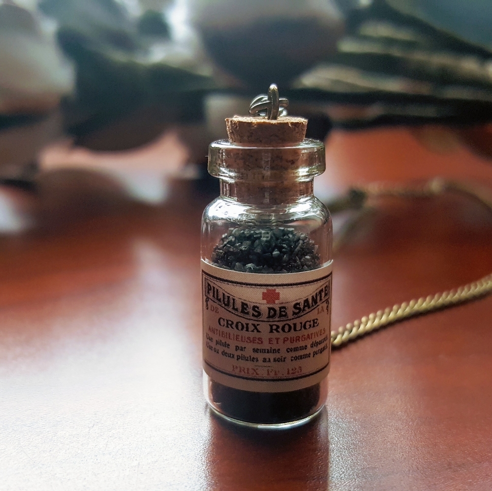Glass apothecary necklace with gold chain